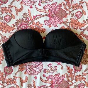 Strapless underwire black bra 36/80